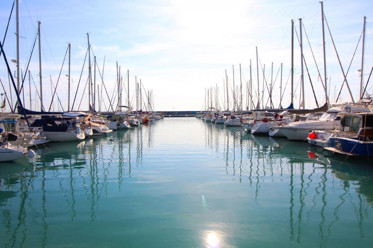 Global Properties, Apartamento Con Terraza Y Piscina En La Playa De Canet Canet d'En Berenguer Exterior photo